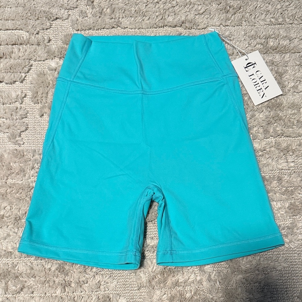 Cara Loren Solid Biker Shorts